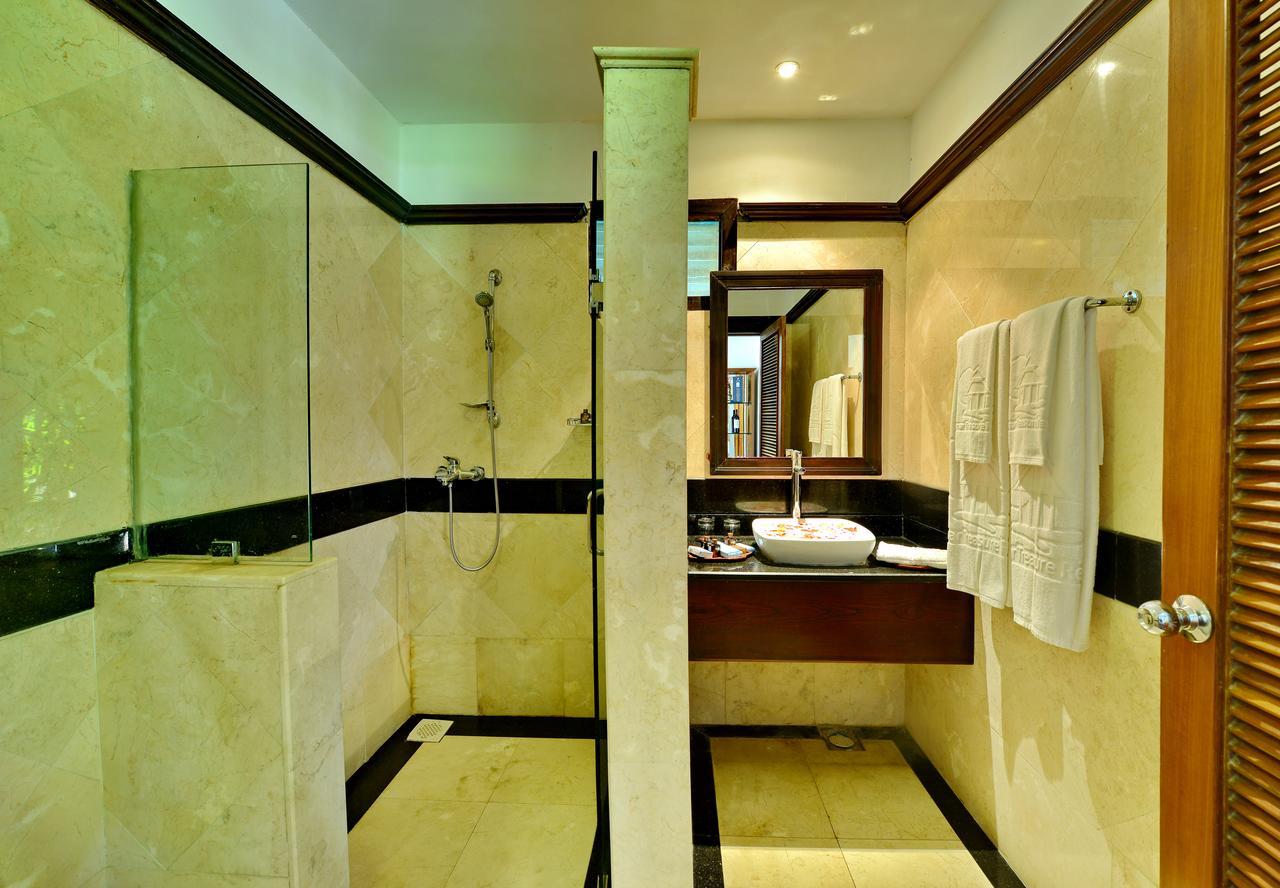 Myanmar Treasure Resorts Ngwe Saung Ngwesaung Exterior foto