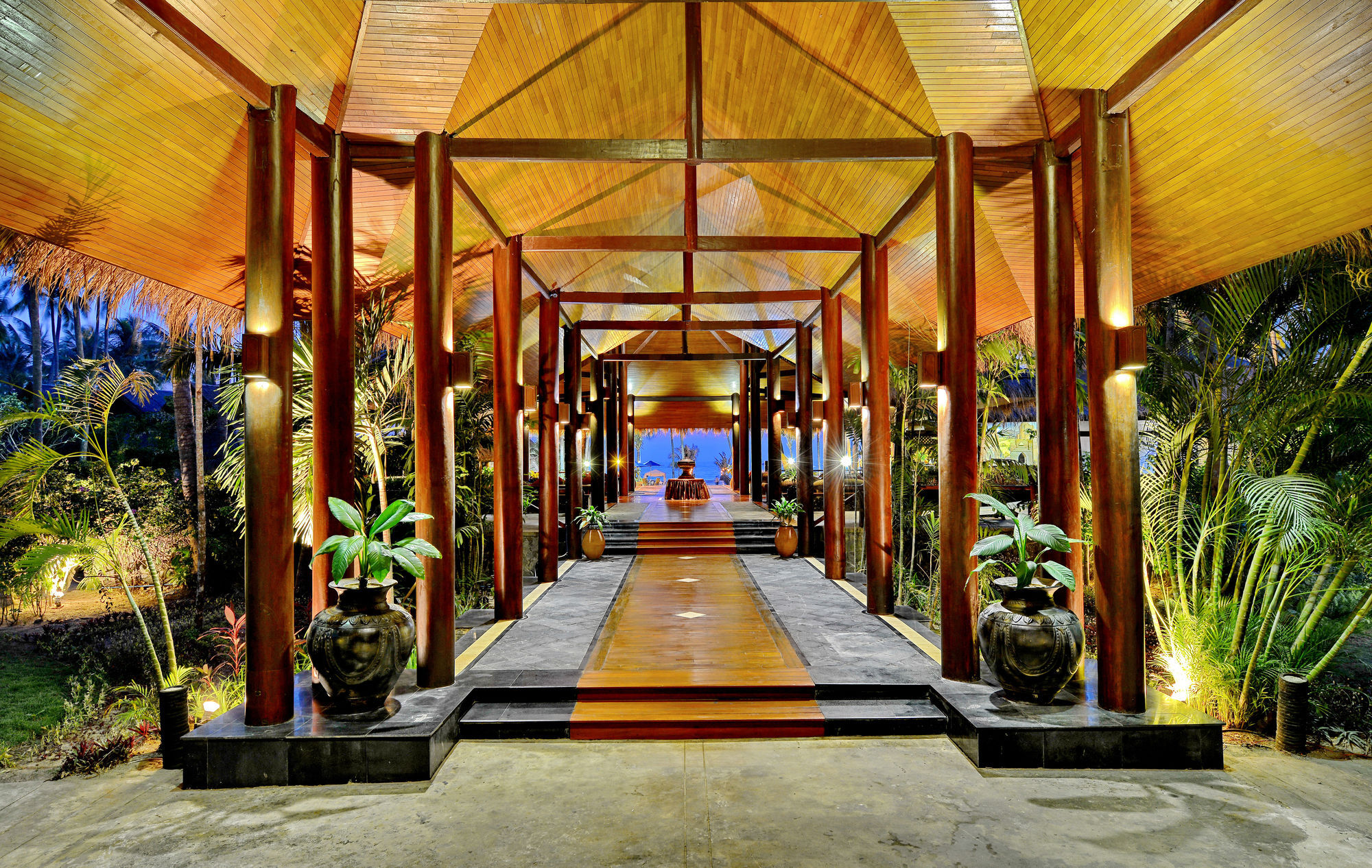 Myanmar Treasure Resorts Ngwe Saung Ngwesaung Exterior foto